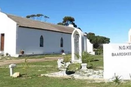 Baardskeerdersboskerk en klok